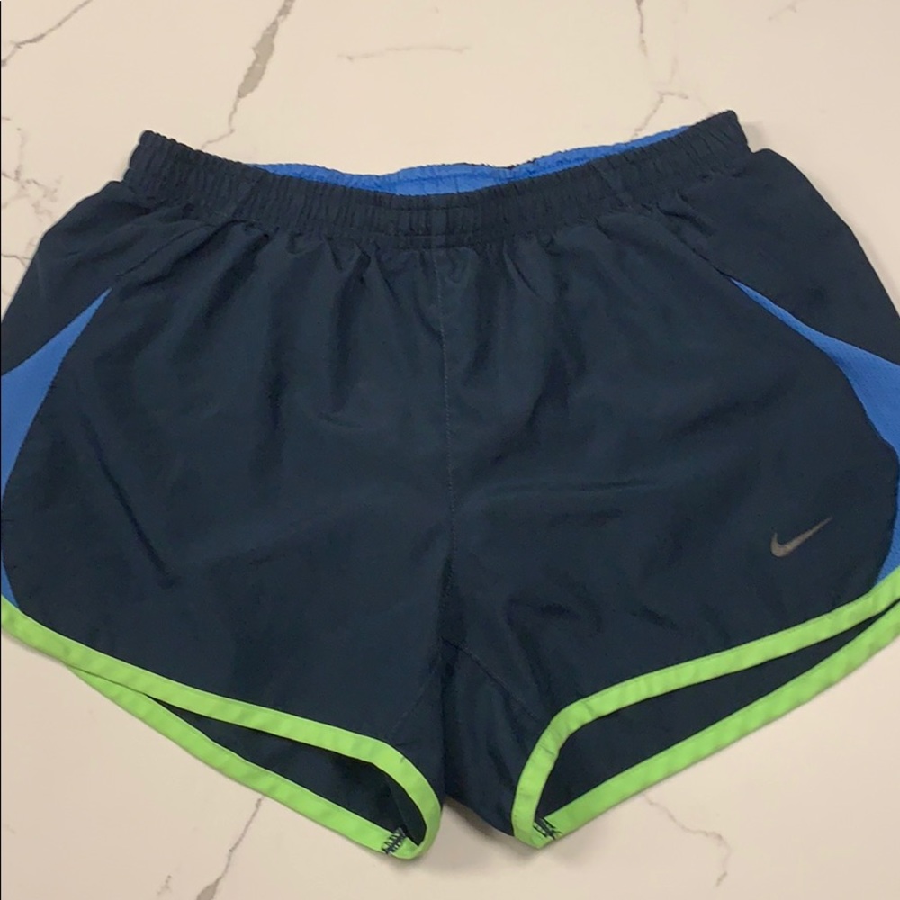 Nike women’s shorts